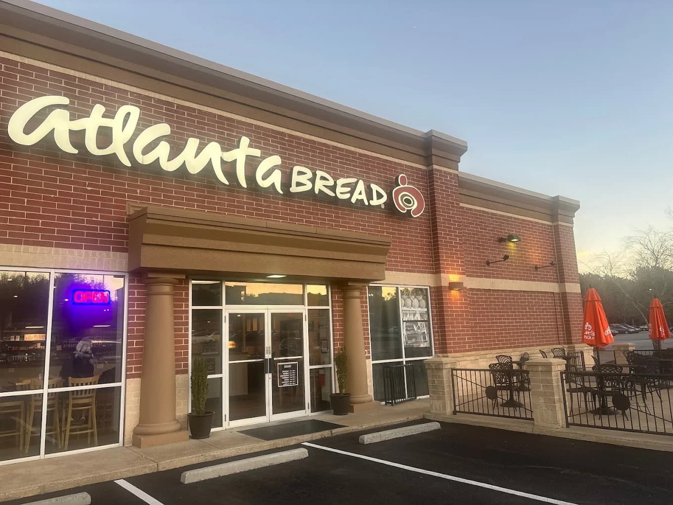 Atlanta Bread Company Distributed Wifi Mining